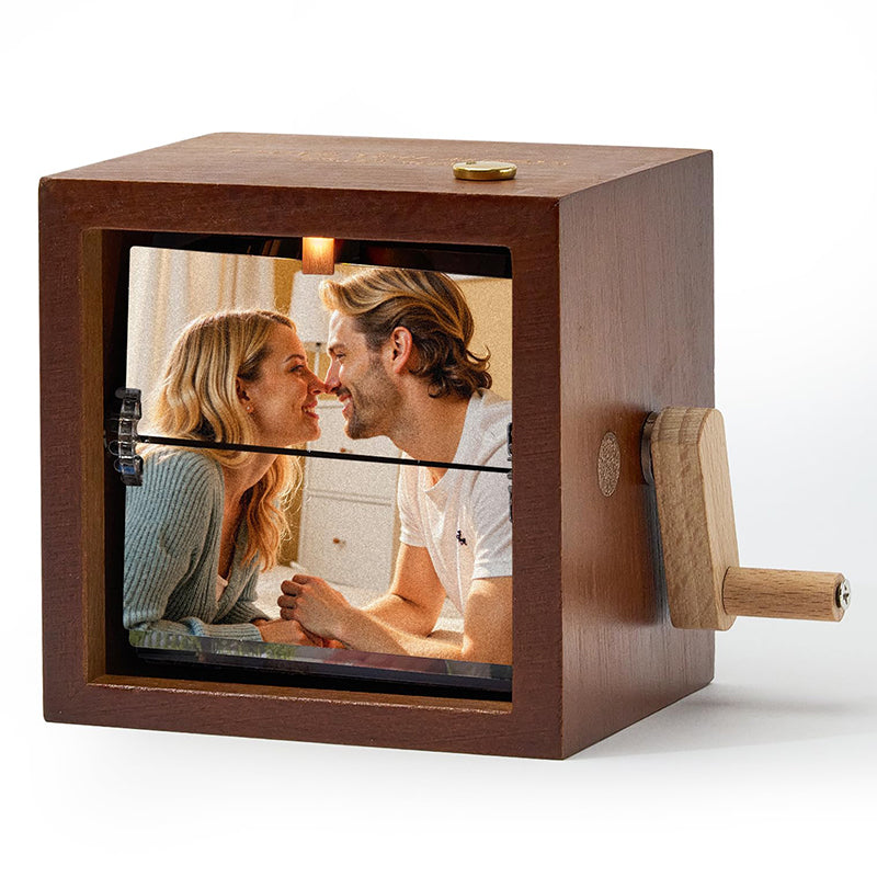 MomentsRewind™ Box